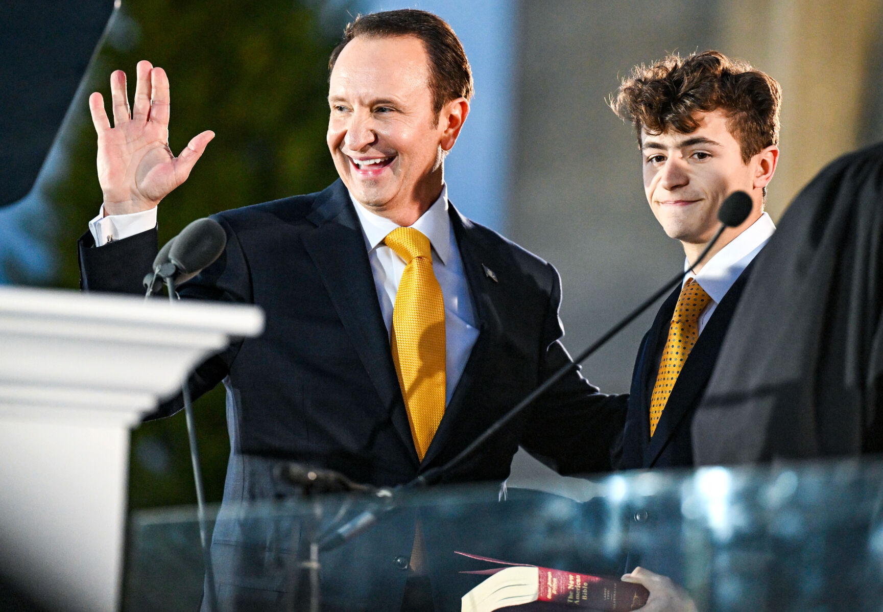 Jeff Landry Inaugurated As Louisiana's 57th Governor | State Politics ...