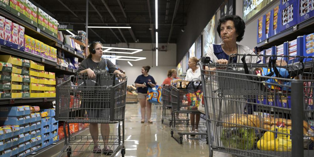 Bossier City ALDI store opens to long lines and crowds Business