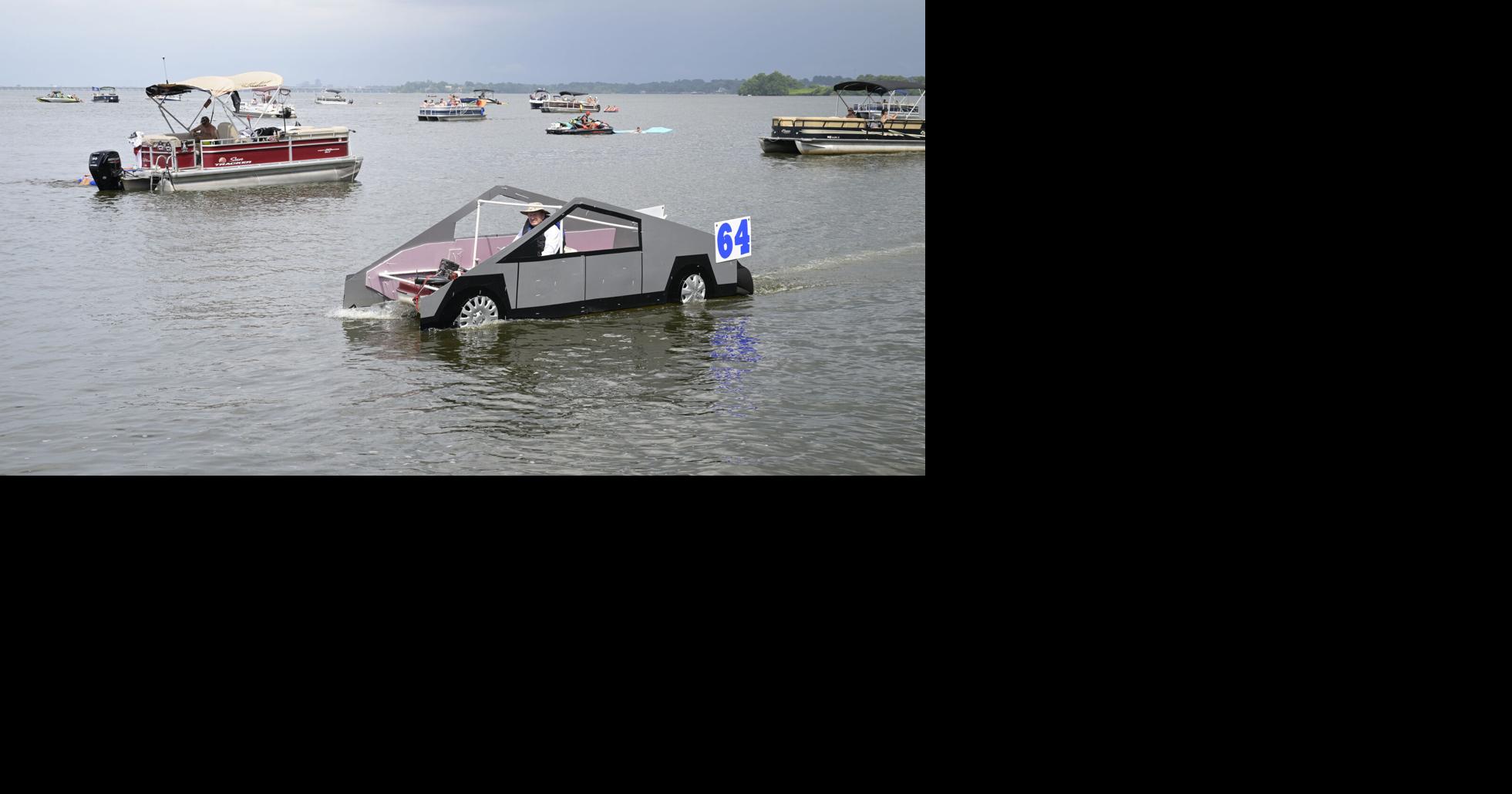 Photos Boaters gather for Cross Lake Floatilla in Shreveport | News ...