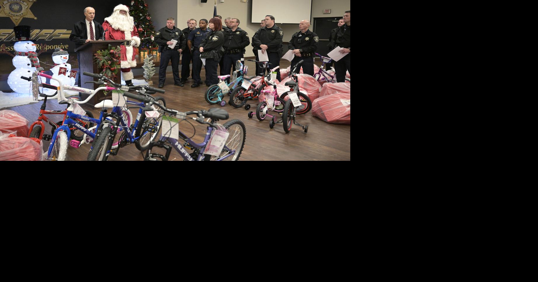 Shreveport-Bossier public safety agencies collecting toys | News