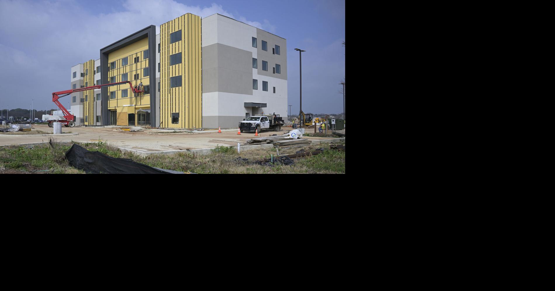 Slow-moving hotel construction behind Shreveport Whole Foods nearly complete. Here’s when.