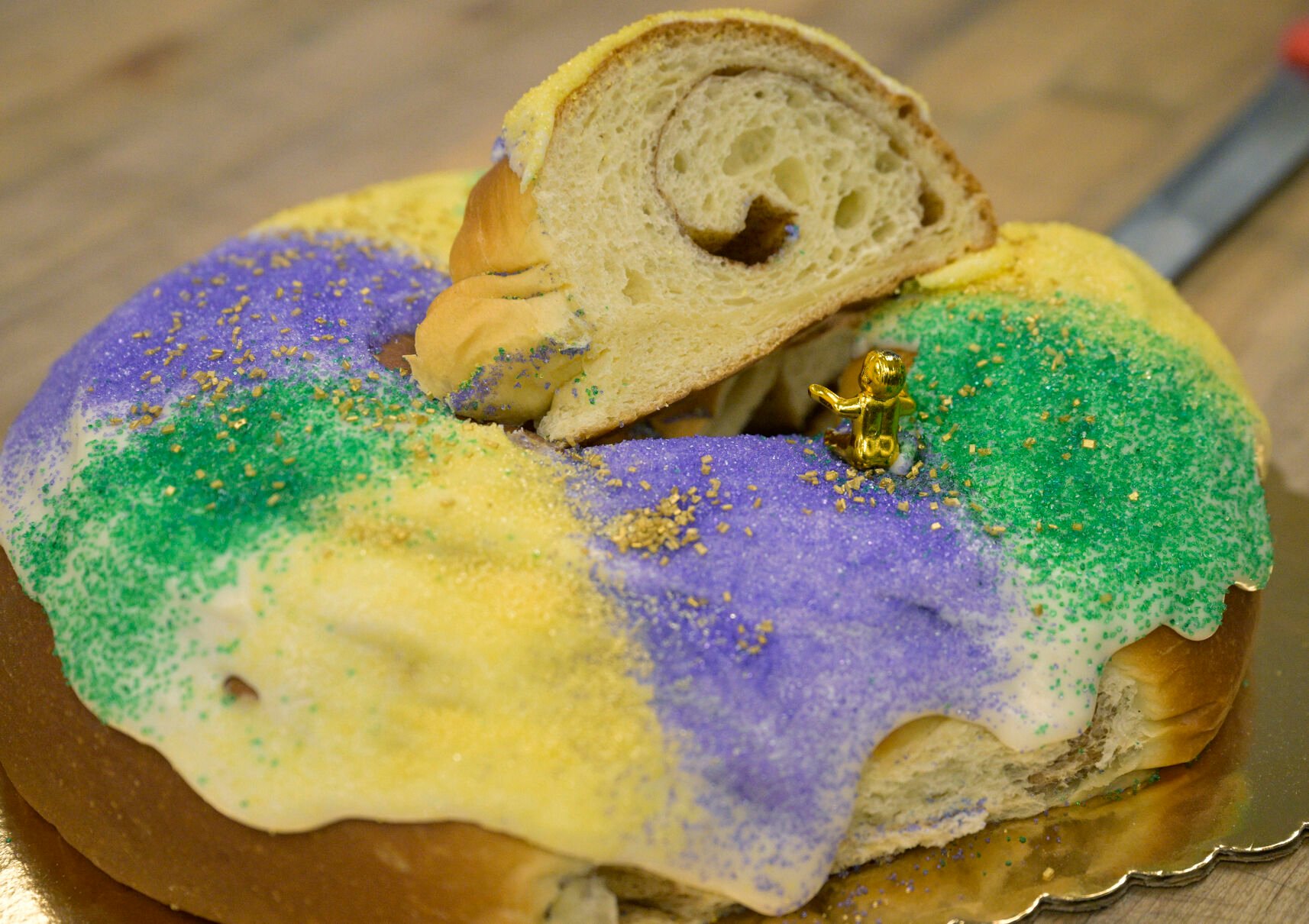 Where to order king cake in Shreveport for Mardi Gras 2024 Mardi Gras