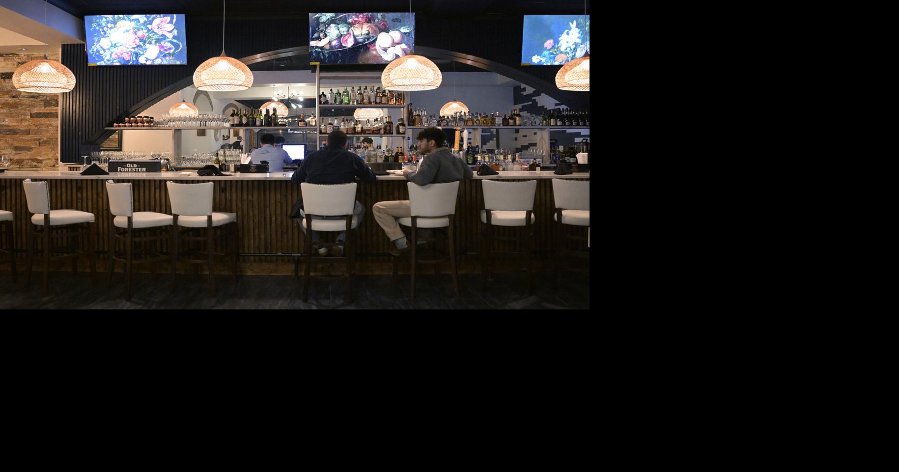 Need a restaurant for a Valentine's Day date night? Here are 7 ideas in Shreveport, Bossier.