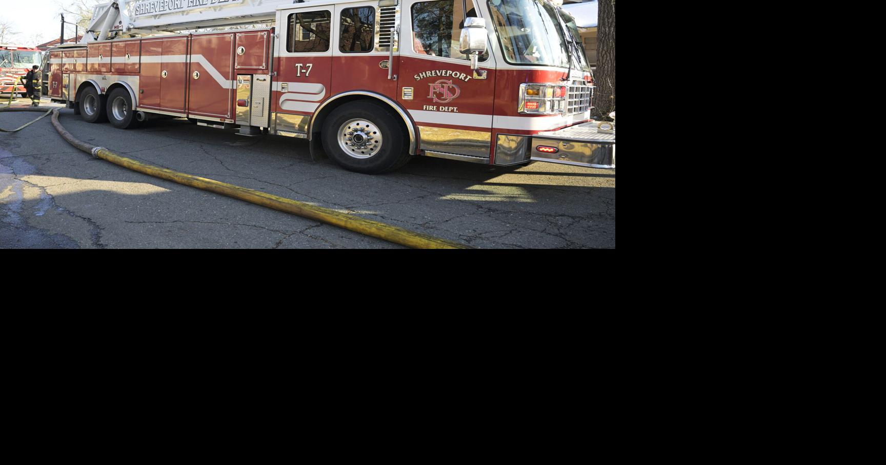 Shreveport Fire Department investigating blaze with one critical victim hospitalized