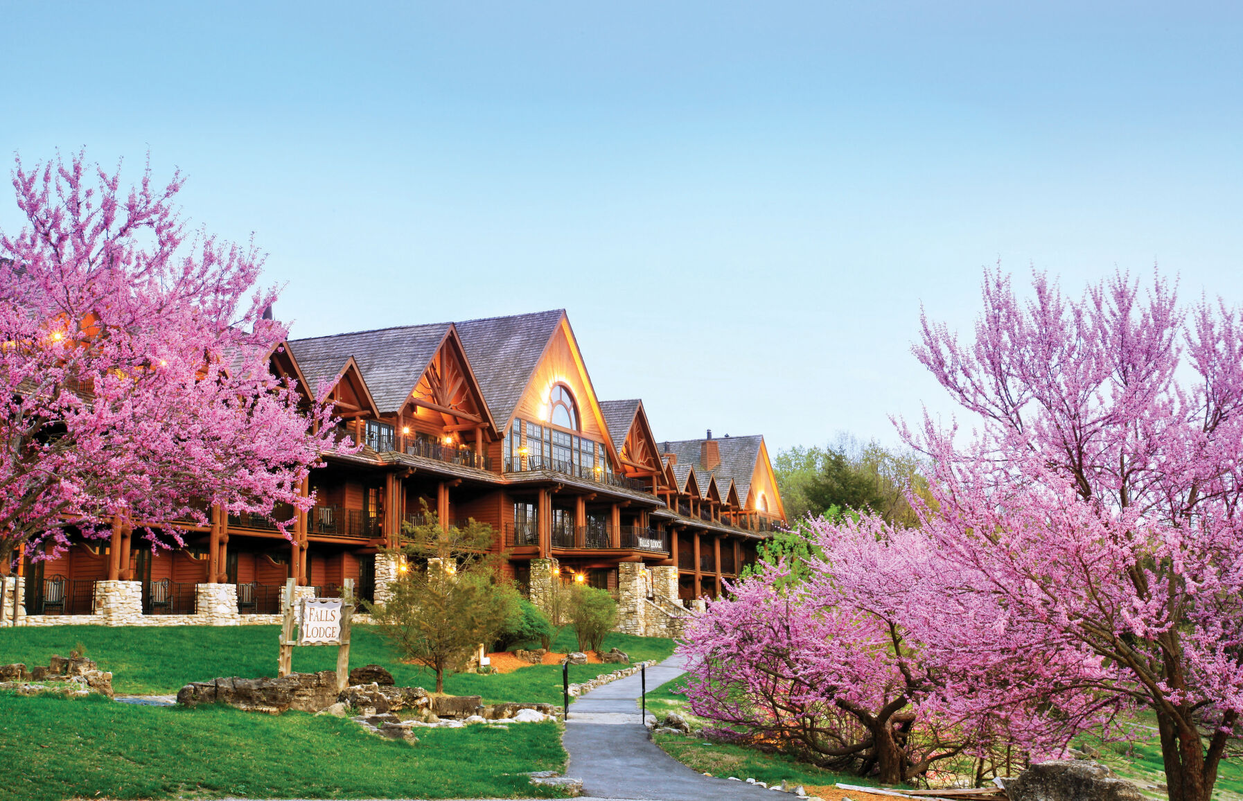 Branson Big Cedar Lodge 12754427254_c9f490503a_o.jpg