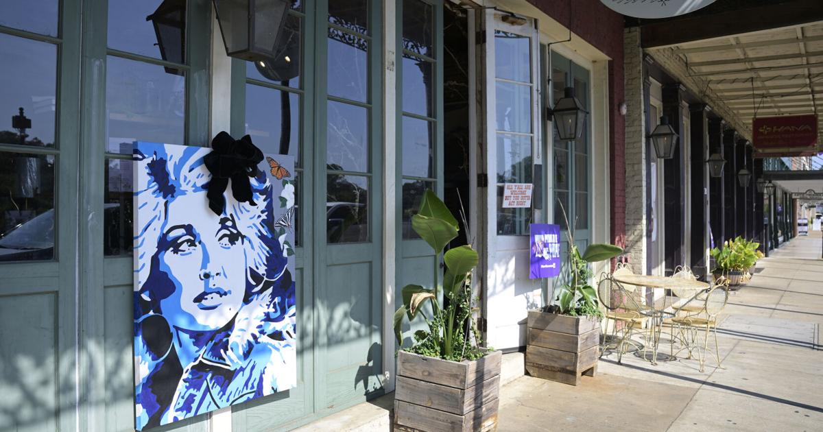 Natchitoches remembers Dolly Parton, ‘Steel Magnolias': ‘She added the sparkle'