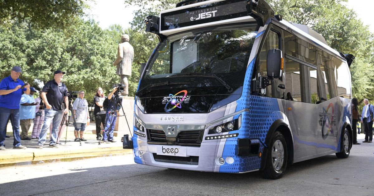 SporTran unveils Shreveport's new driverless bus, first in Louisiana, rare in the US