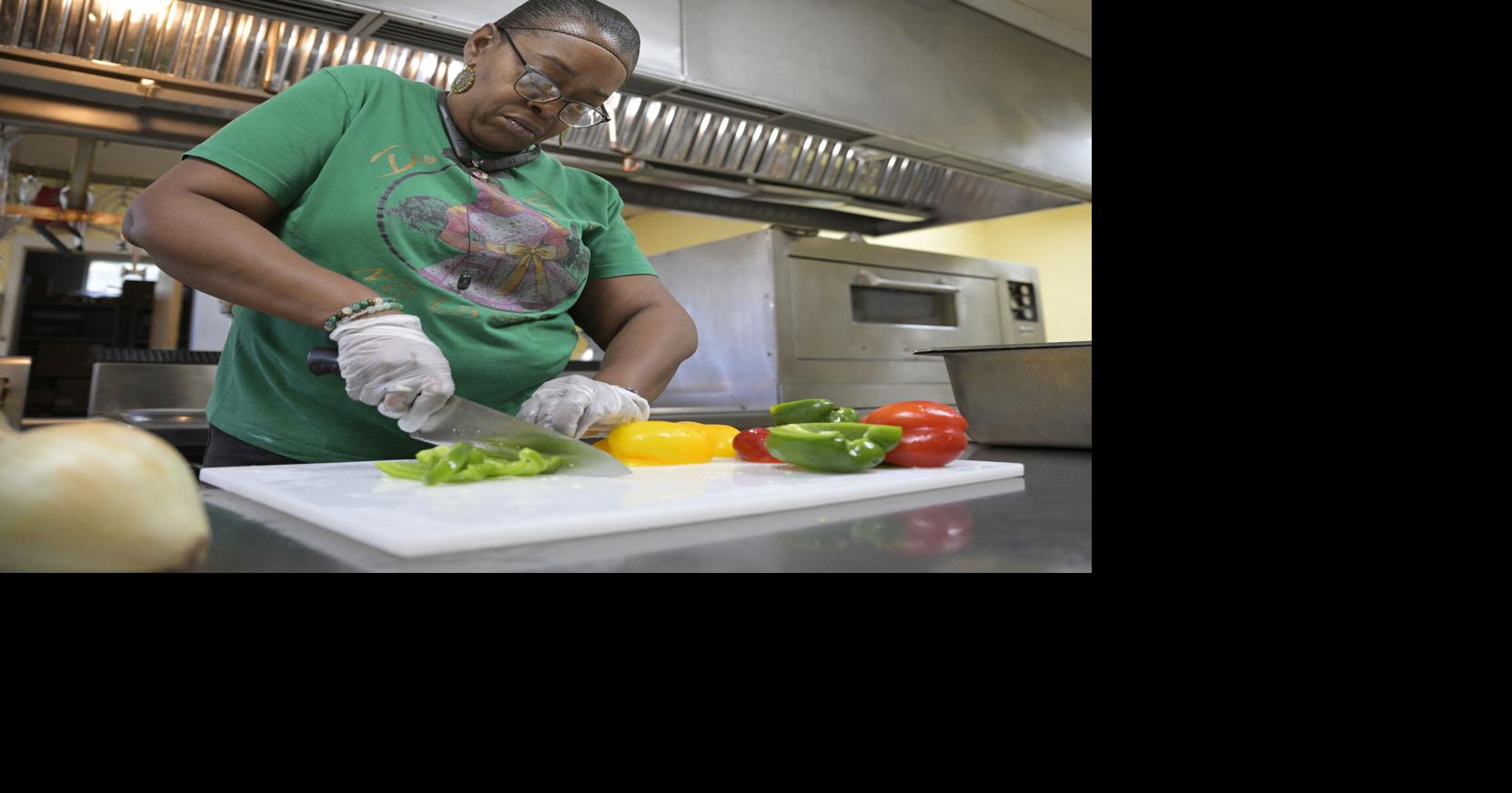 Frustrated Shreveport small eatery owners say this state rule is 'setting you up for failure'