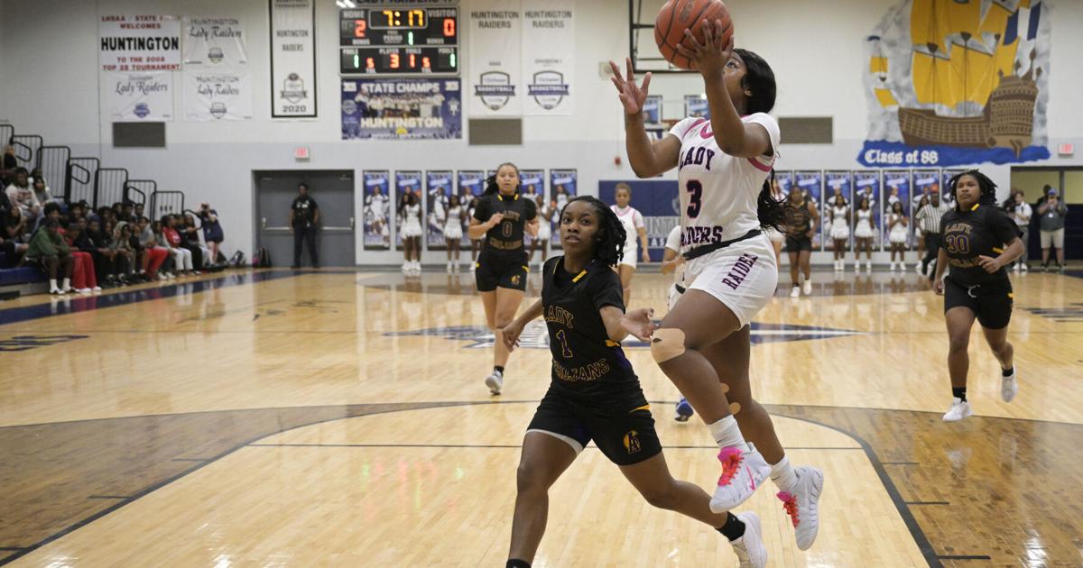 Photos Huntington girls basketball advances to semifinals High