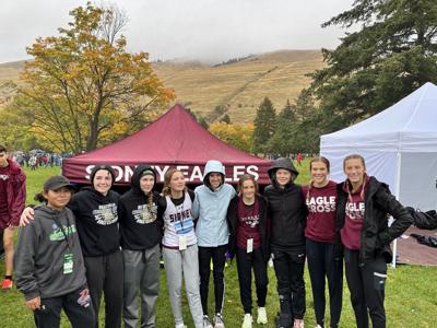 Sidney girls cross country at State
