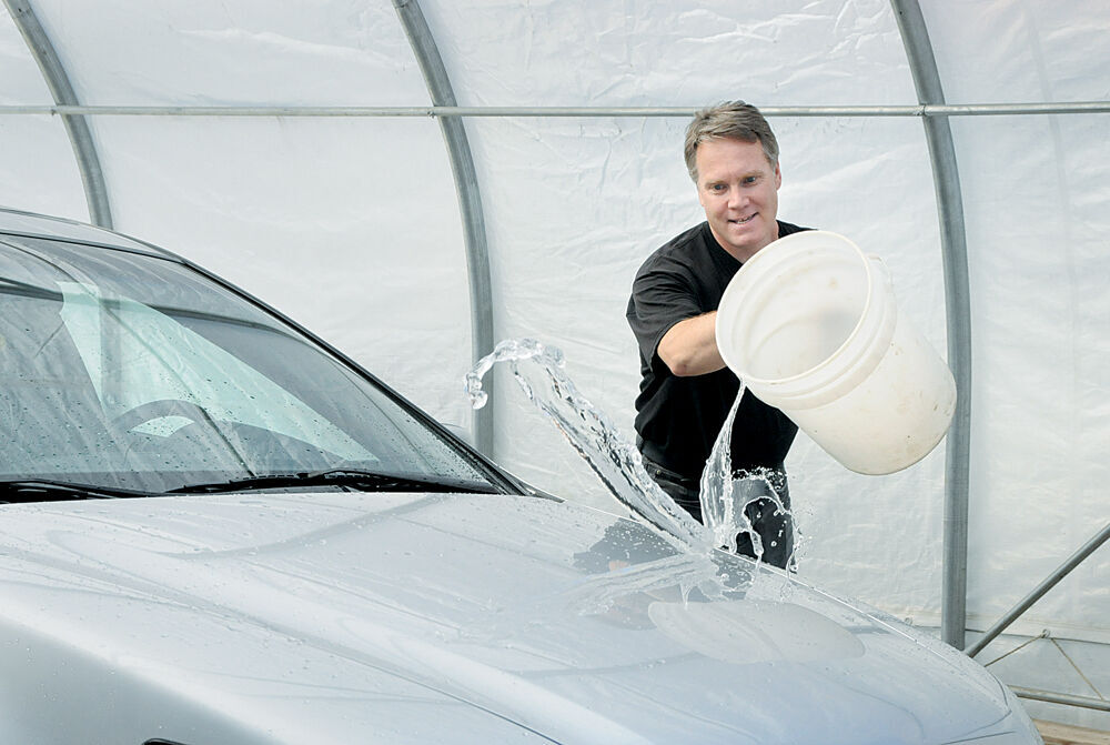 Krown shines up Barrie, helps kids