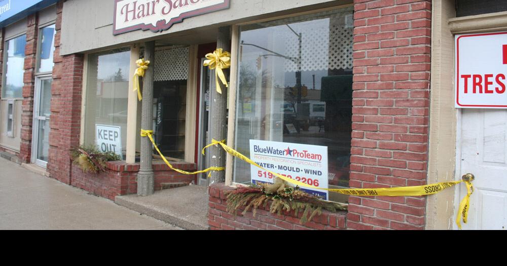 Hair salon closed by fire