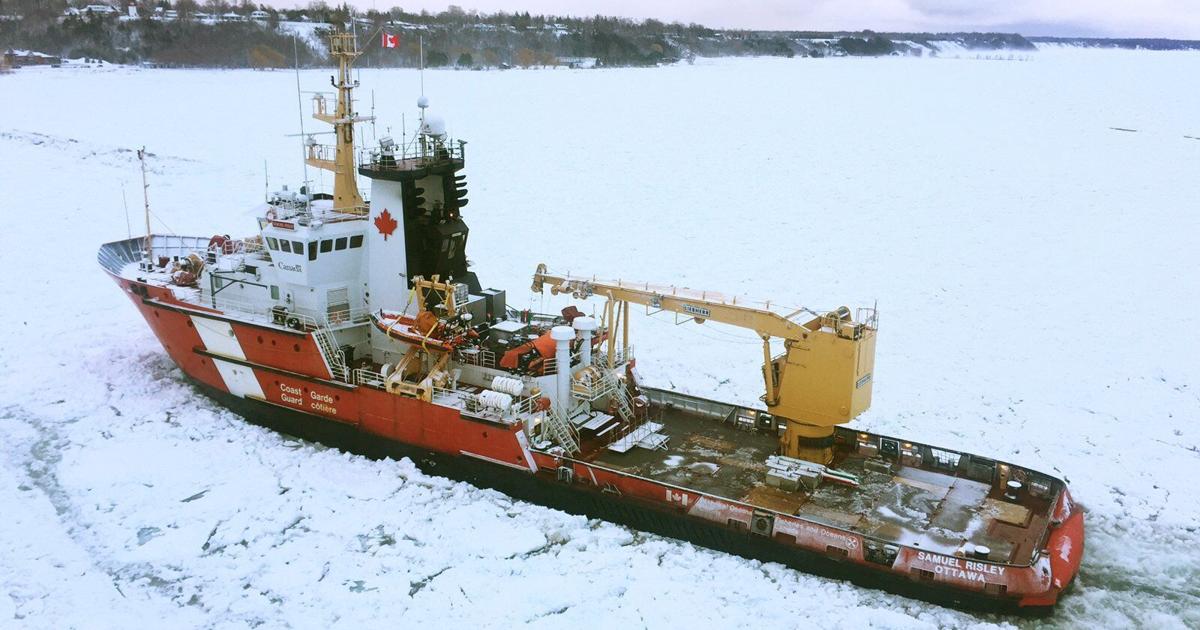 Icebreaker headed for Midland Harbour