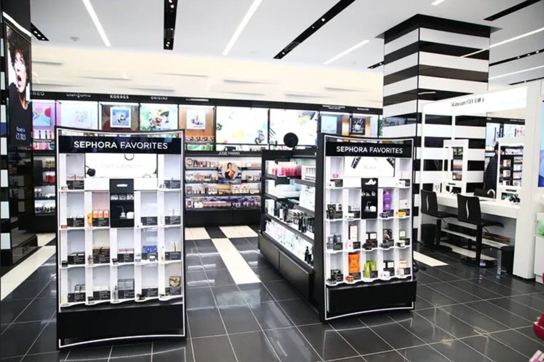 New Sephora opens in Barrie, Canada's 99th location