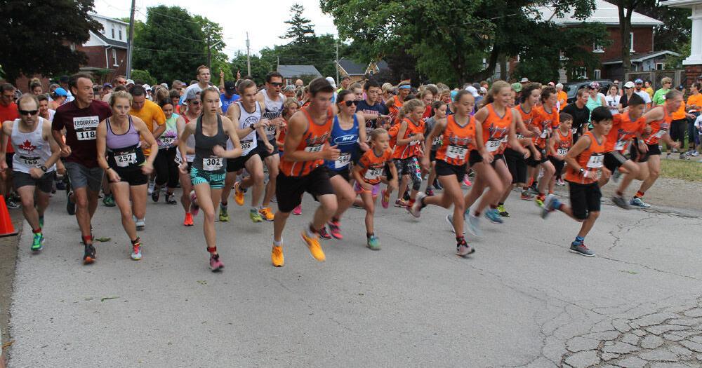 Meaford run/walk smashes records, raises $60,000
