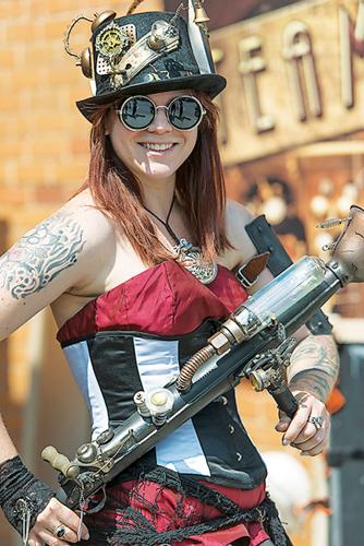 Coldwater Steampunk Festival Going Country 5791