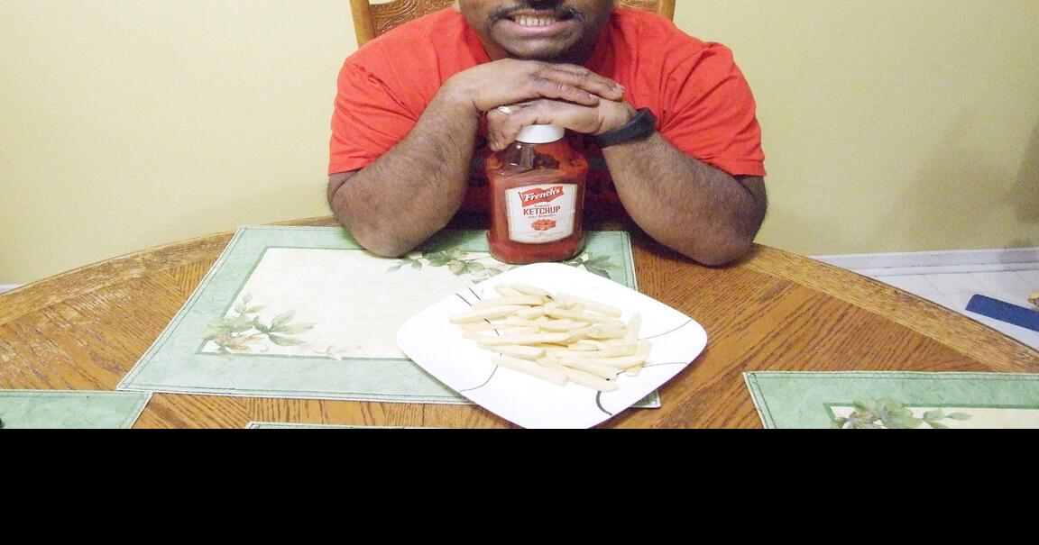 'Ketchup guy' a celebrity in Orillia