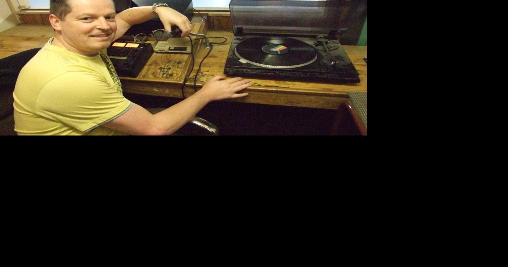 Roller Skating Place celebrates 35 years in Orillia area