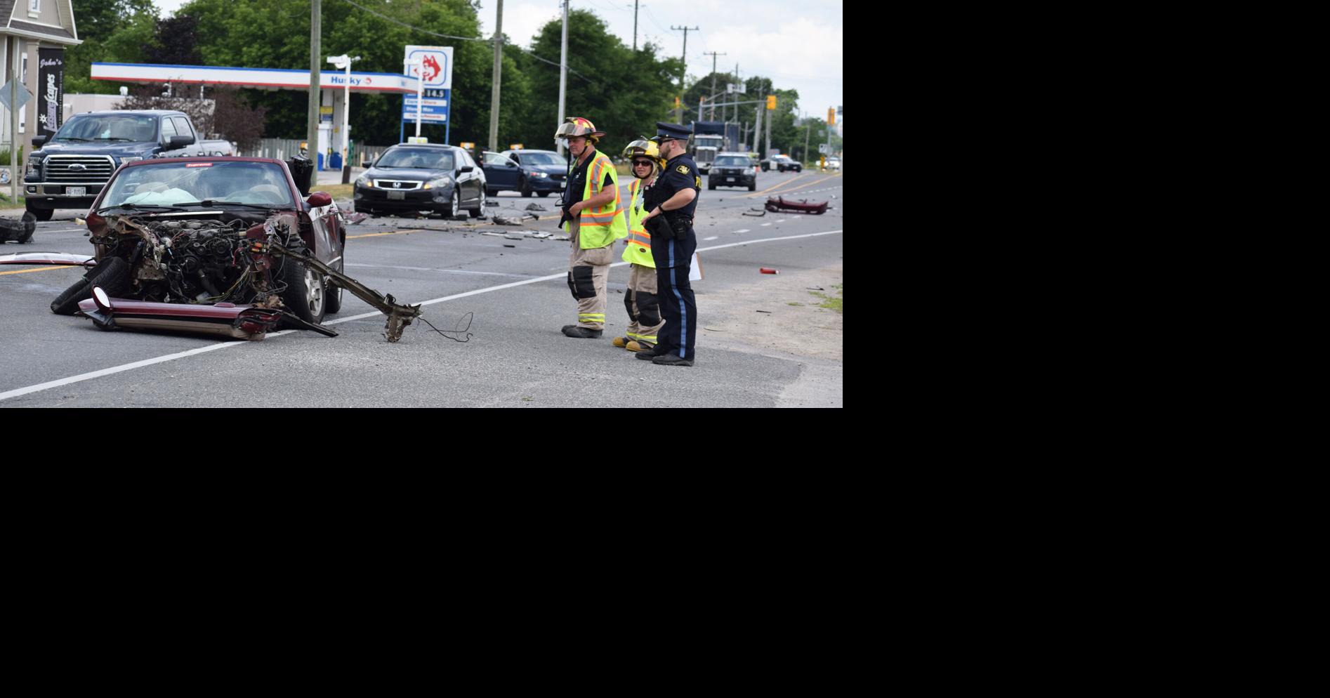 One person airlifted to hospital following multivehicle crash in Alliston