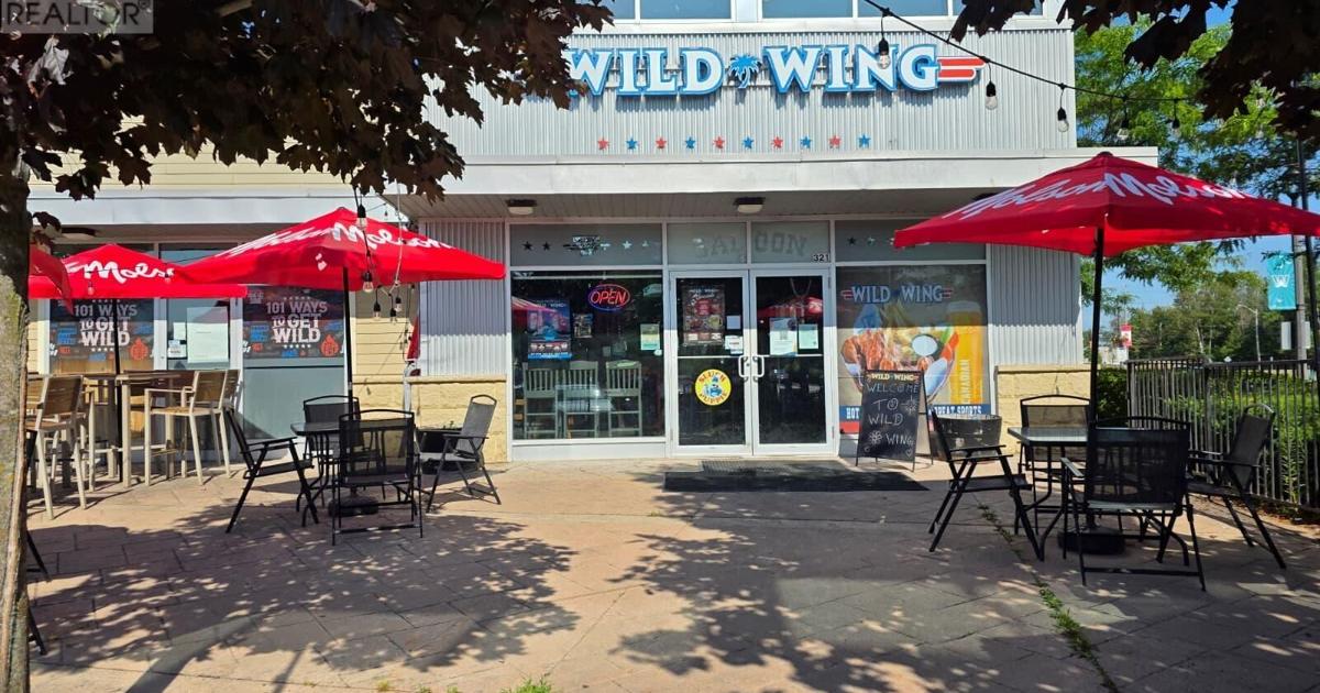 Be your own boss: Wild Wing in Wasaga Beach is for sale
