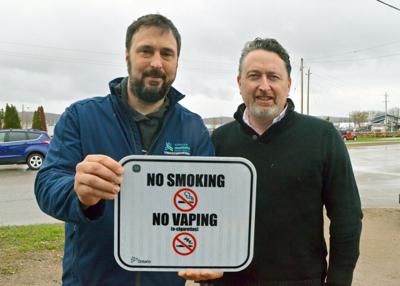 Midland, Penetanguishene patios subject to nine-metre smoke-free radius