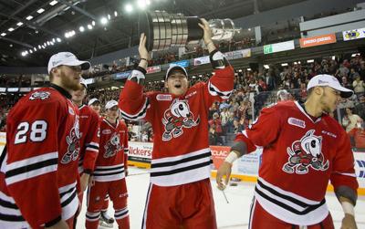Knights sweep IceDogs to win OHL championship