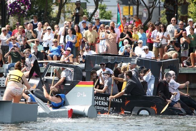 Cardboard boat races in Orillia draws huge crowd