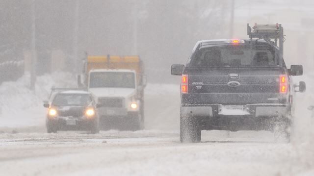 Hwy 400 Two Southbound Lanes Closed At Canal Road