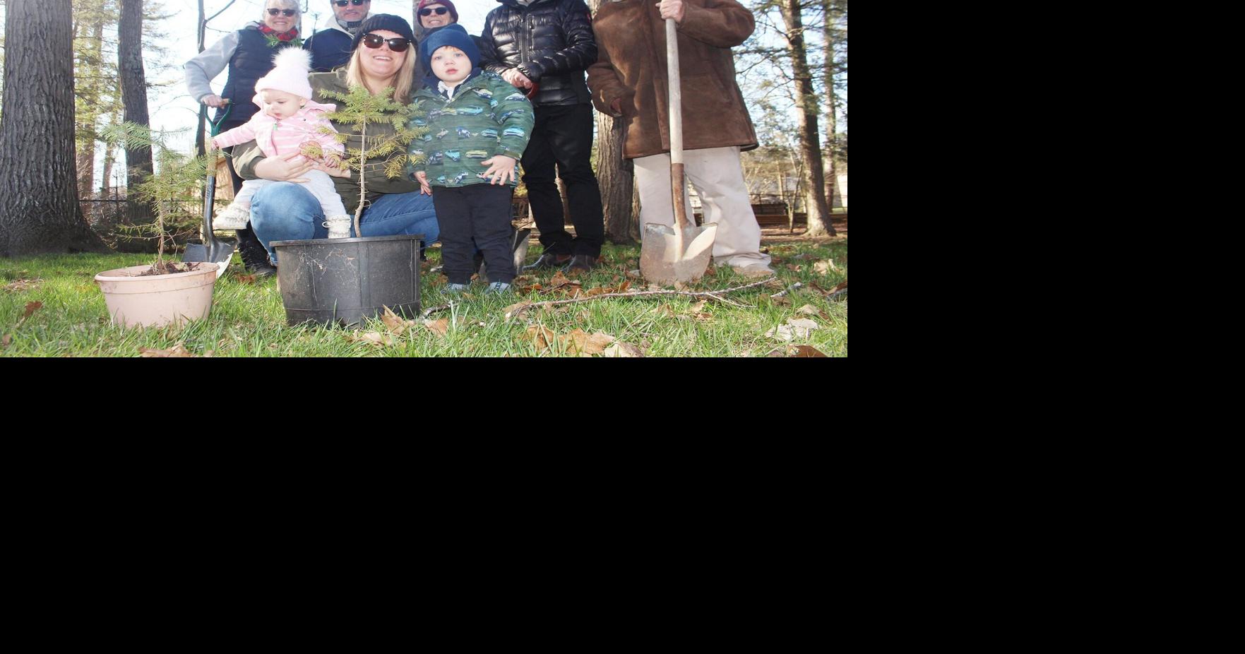 Commemorate mom with a tree Wasaga Beach Rotarians branch out into