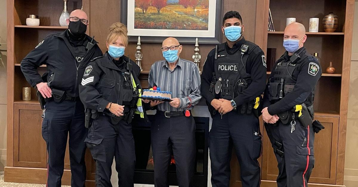 ‘Power of kindness’ displayed by South Simcoe Police officers