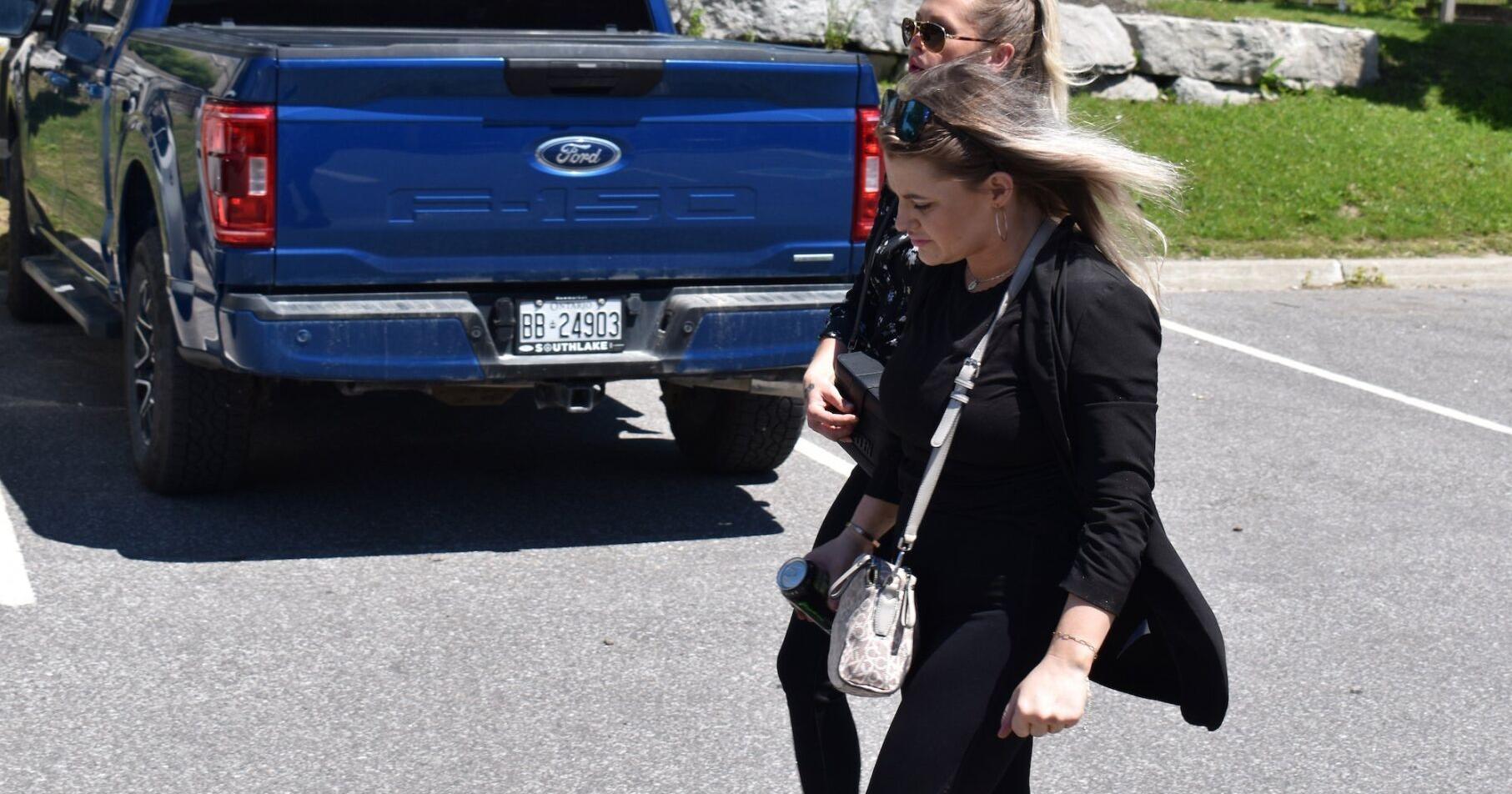 Over 3 years jail for woman who struck 3 in south Barrie. - Vimarsana News