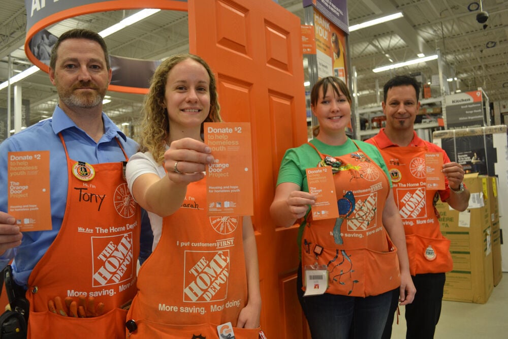Collingwood Home Depot supports Home Horizon with Orange Door Project