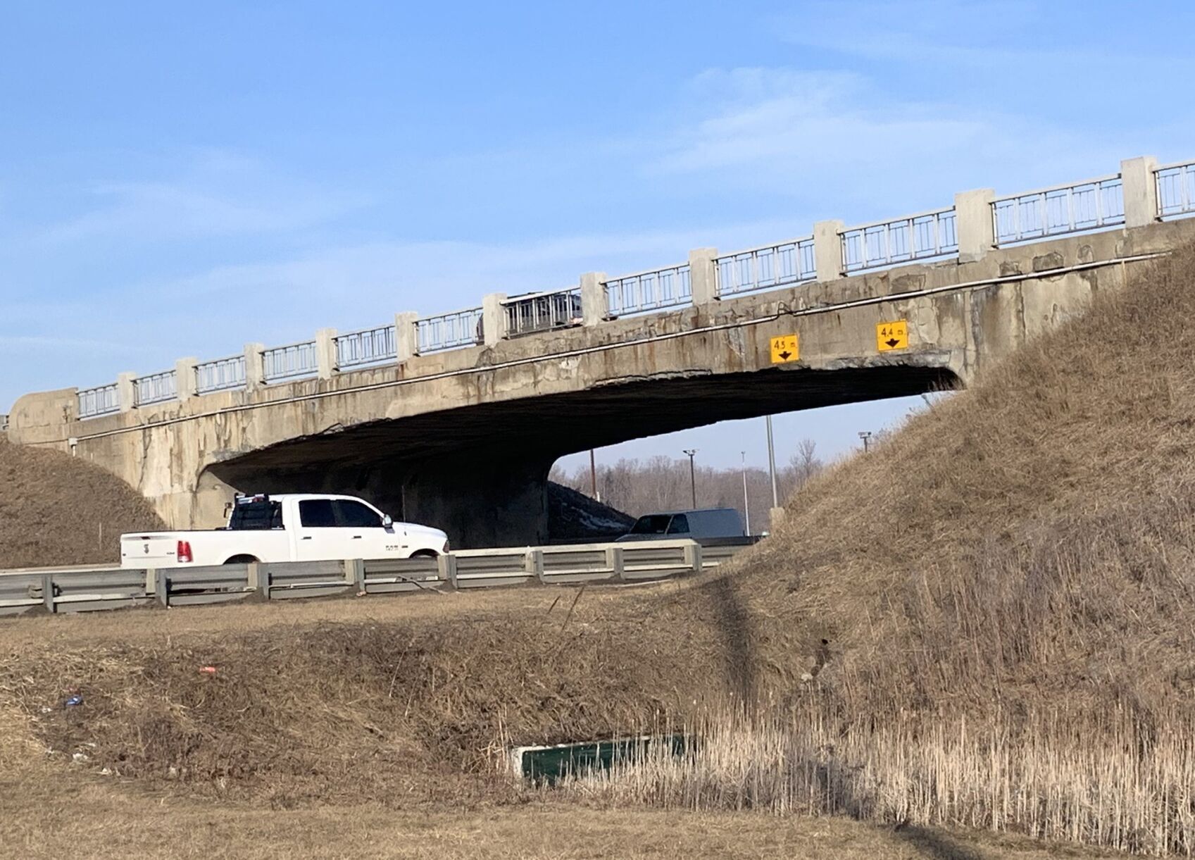 Hwy. 400 overnight closure planned for demolition of old bridge in