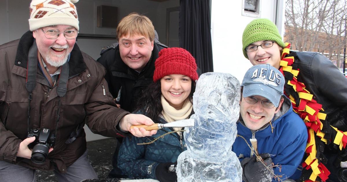 Celebs carve out cartoon characters for Collingwood's Winter Wonderland