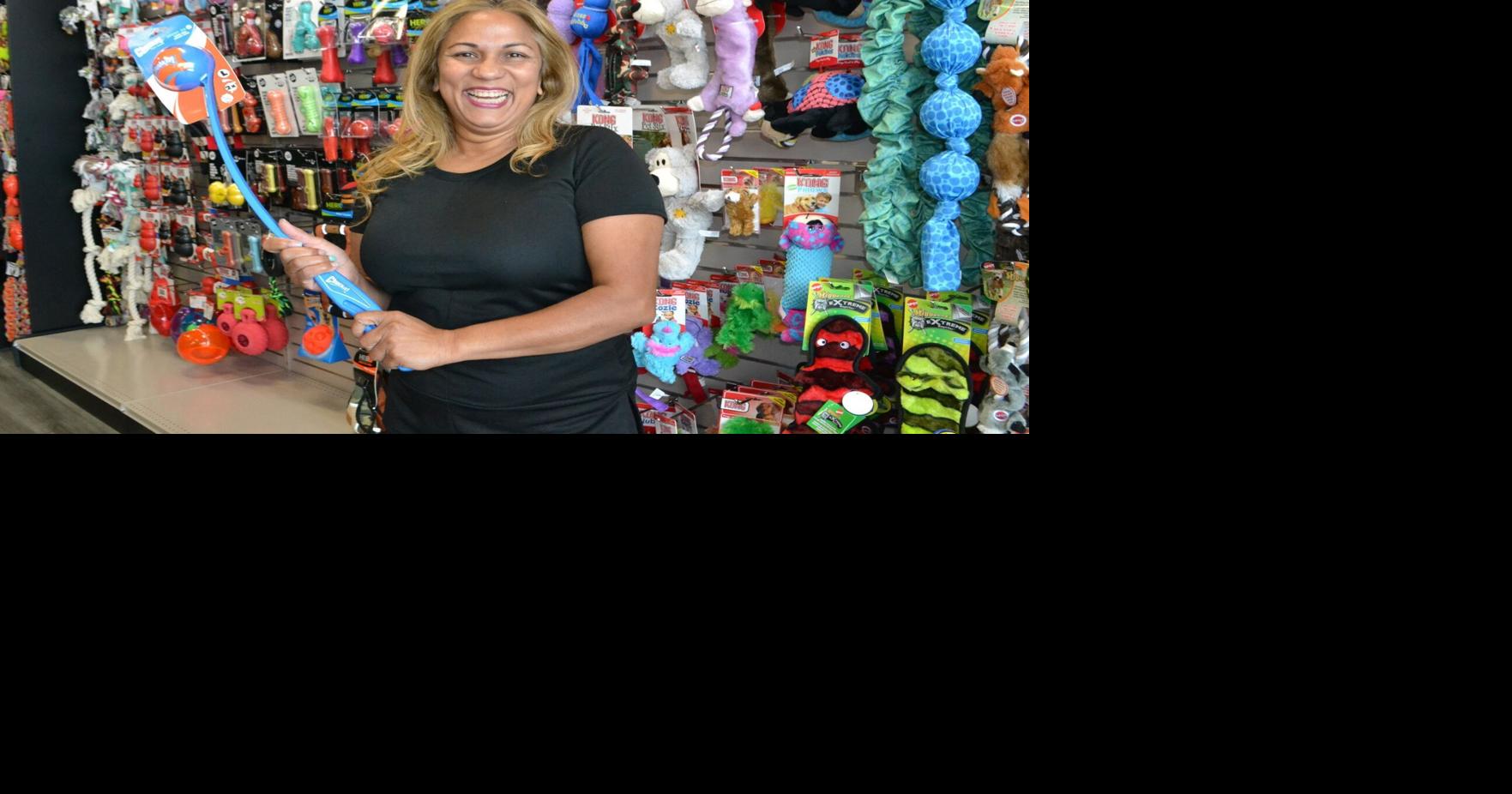 Global Pet Foods offers natural options in Innisfil