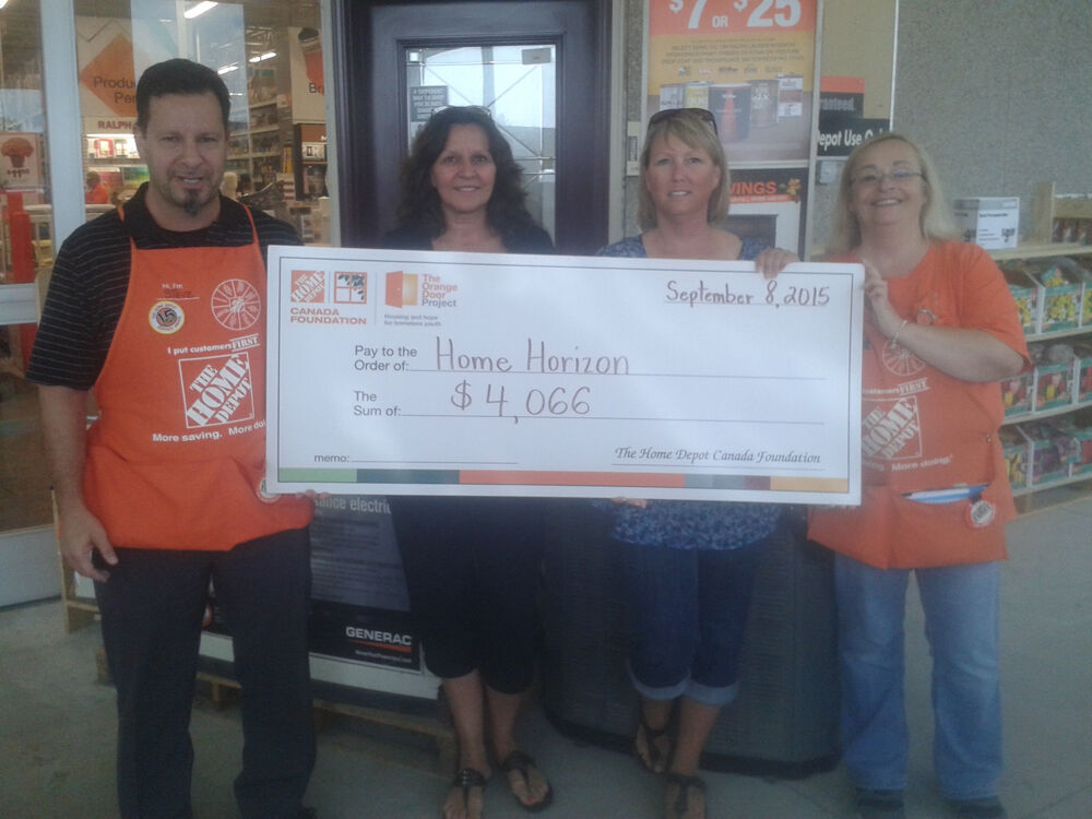 Home Depot Collingwood donates to Home Horizon