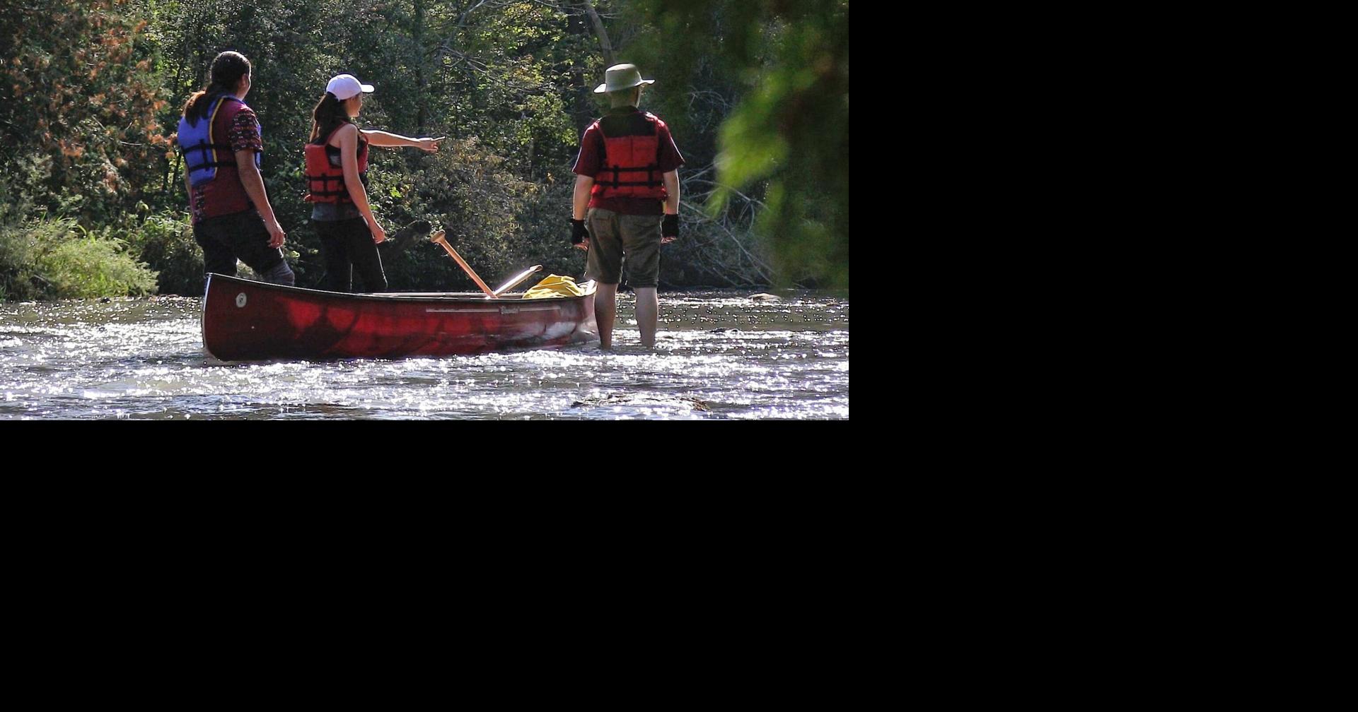 Group preparing for 850kilometre canoe trek from Midland to Montreal