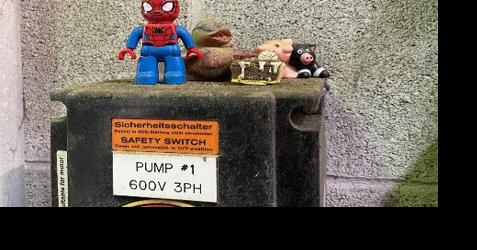 Nintendo remote among items found in Collingwood sewer pipes - Vimarsana News