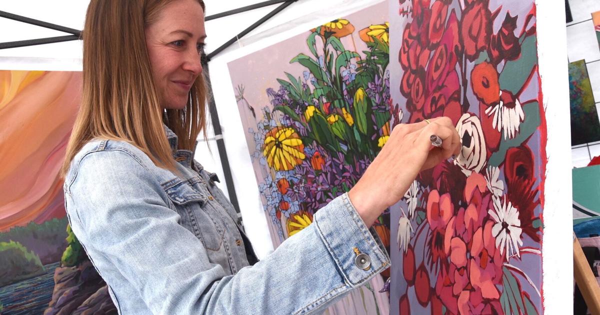 Simcoe.com // Beach Road Market bringing monthly themed marketplace to new Innisfil Town Square thumbnail