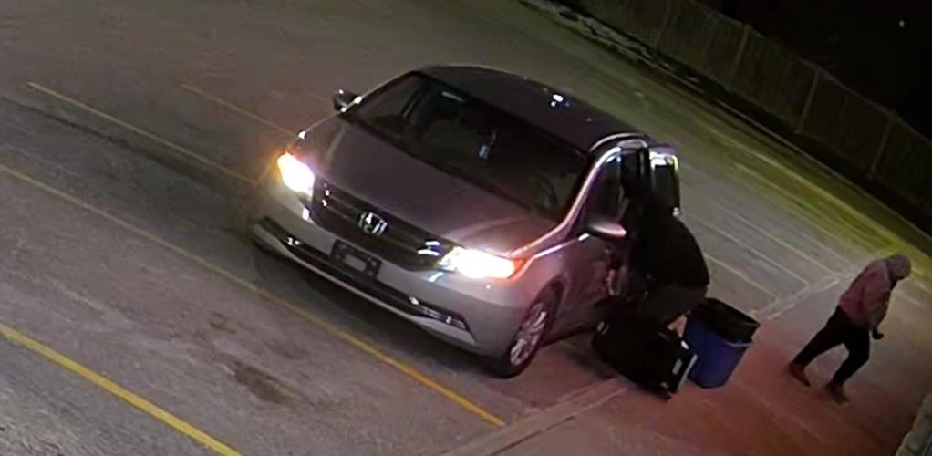 Smash and grab at Barrie’s Power Up Gaming caught on camera