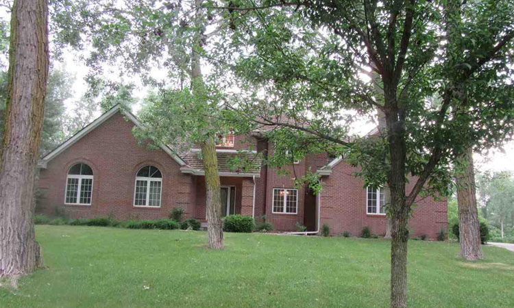 755 W. Sawgrass, Dakota Dunes - $545,000