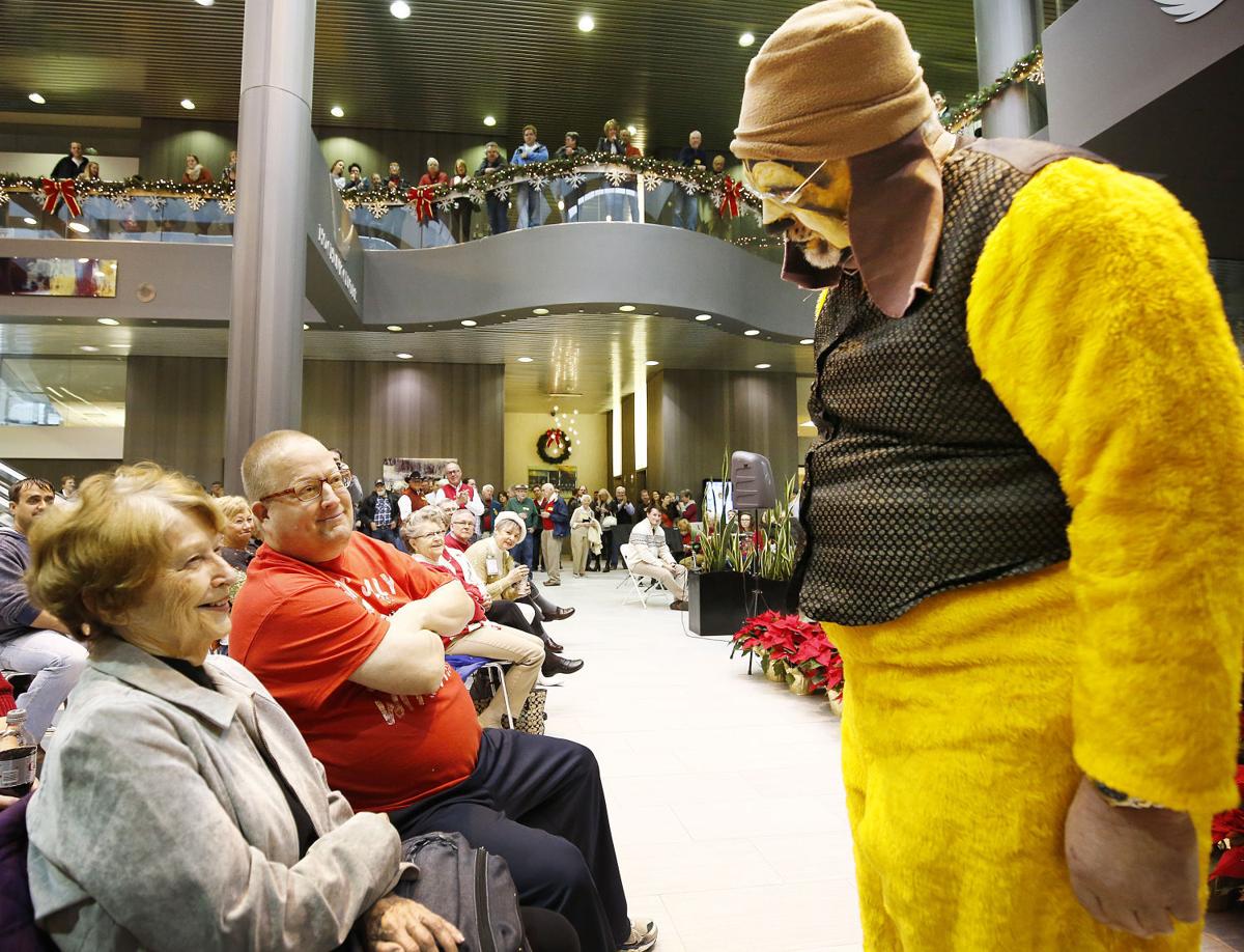 2015 Little Yellow Dog Auction