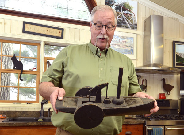 Iowa Great Lakes toy boats