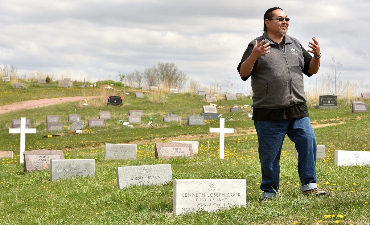 Omaha tribal member works to restore graves of military veterans