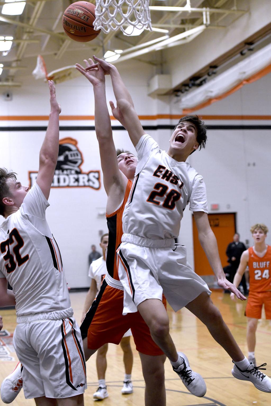 Sioux City East Boys Hold Off Sergeant Bluff Luton High School