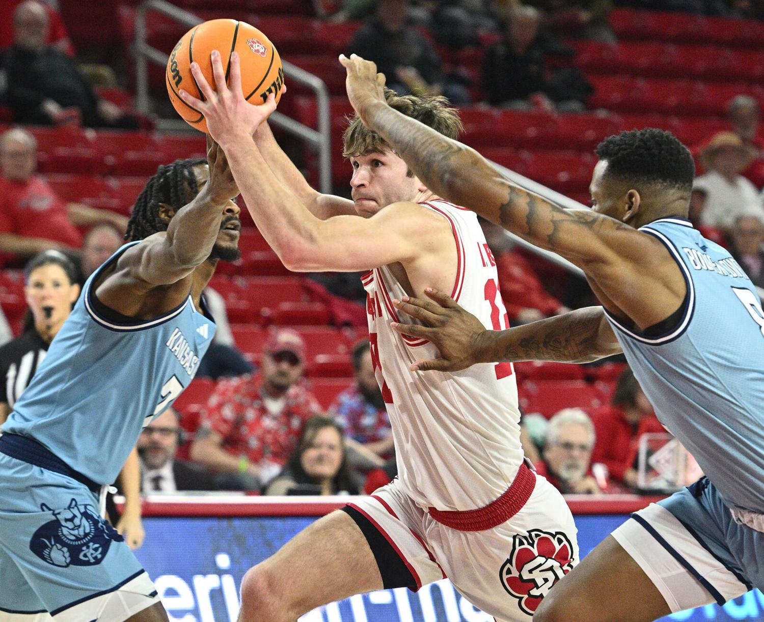 Former Dakota Valley and USD standout Isaac Bruns heading to USC