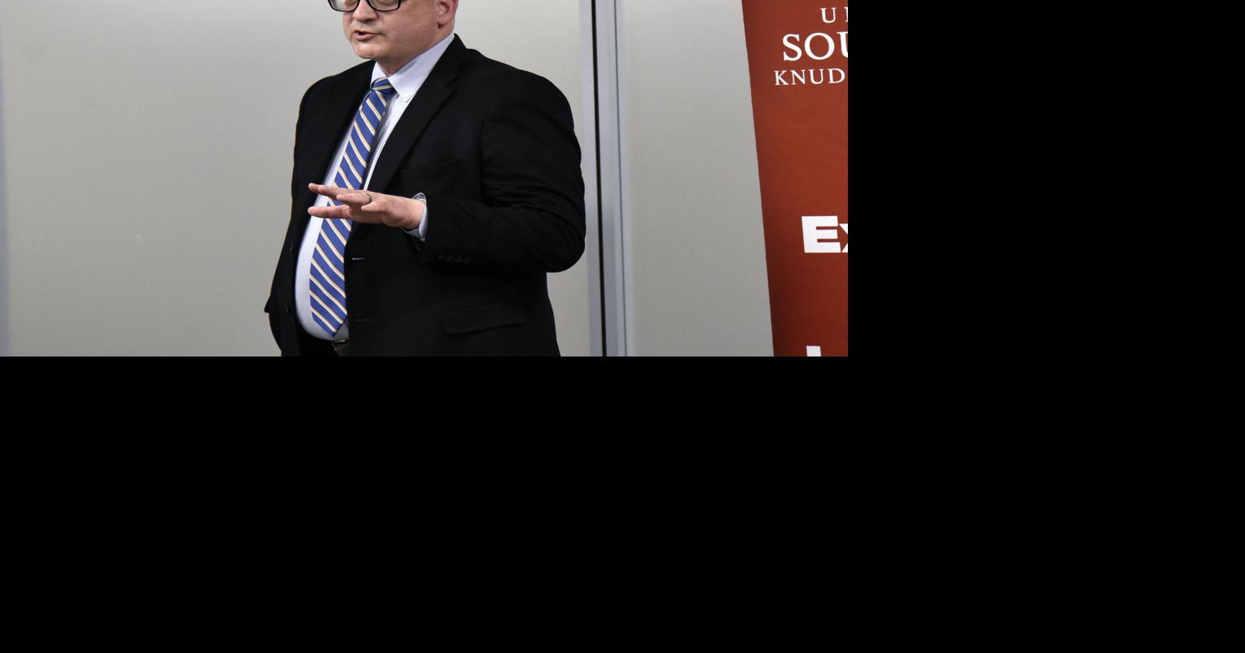 USD announces Tom Simmons as first endowed faculty chair for Knudson ...