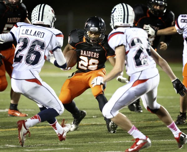 East makes it six straight with 27-21 win over Urbandale | Football ...