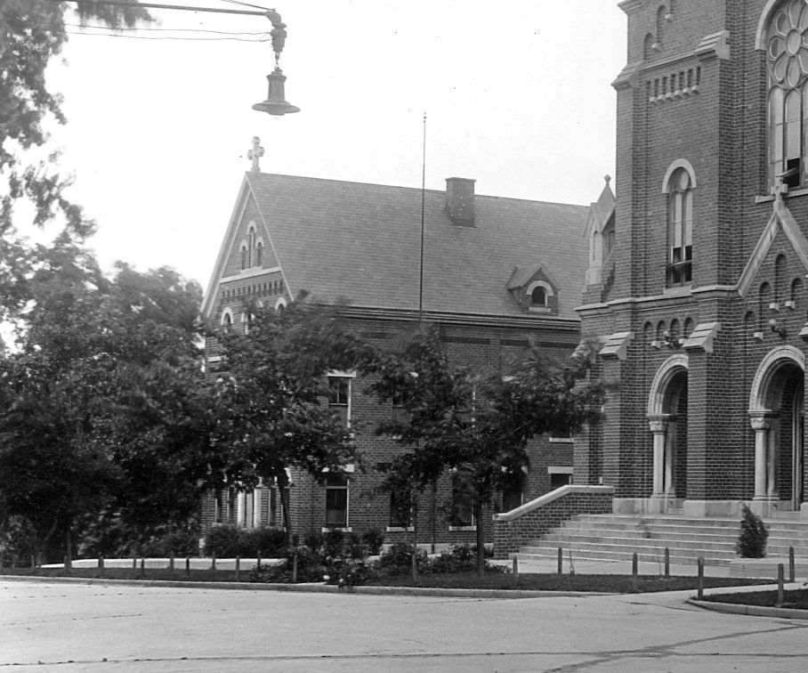 25 Years Ago: St. Boniface Convent crumbles under wrecking ball ...