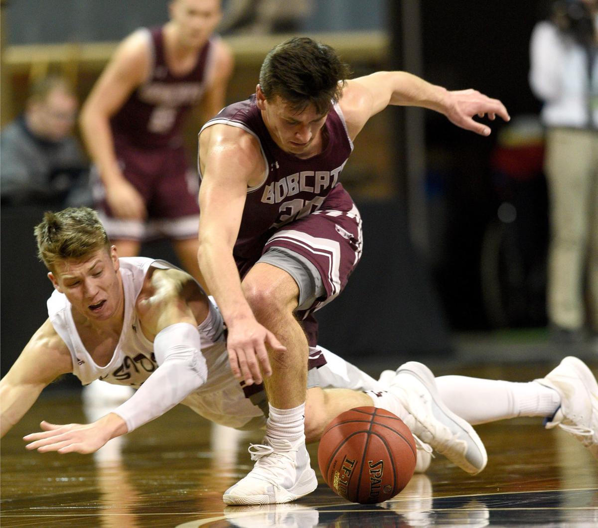 Morningside Men Roll In First Round Naia Tournament Game College